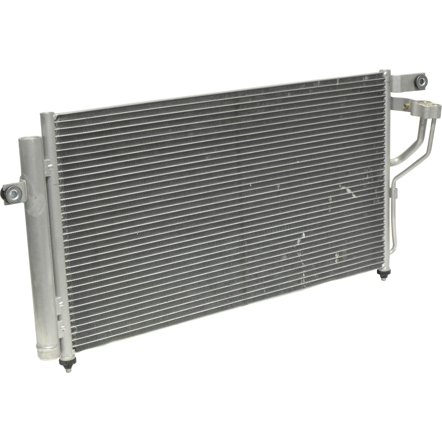 Condensador Hyundai Accent 11-06